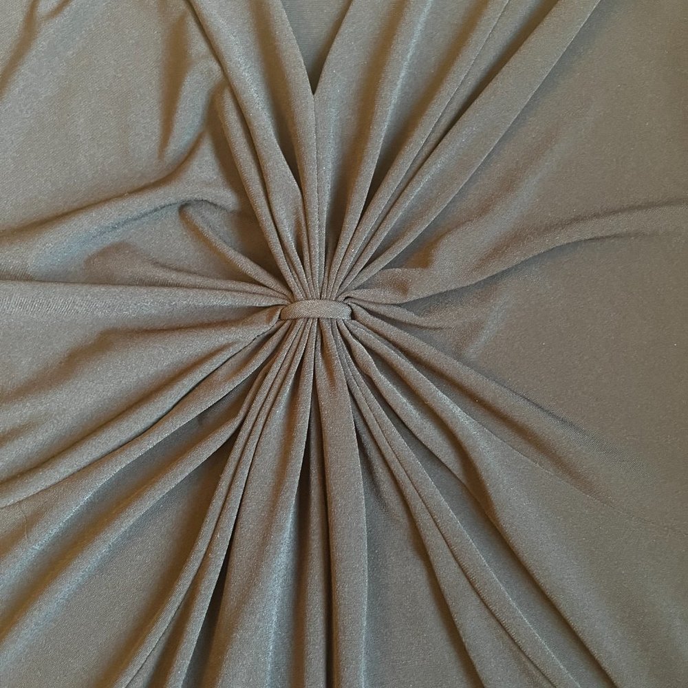 Chico's Ruched Front Top (NWOT) - Picture 3 of 4